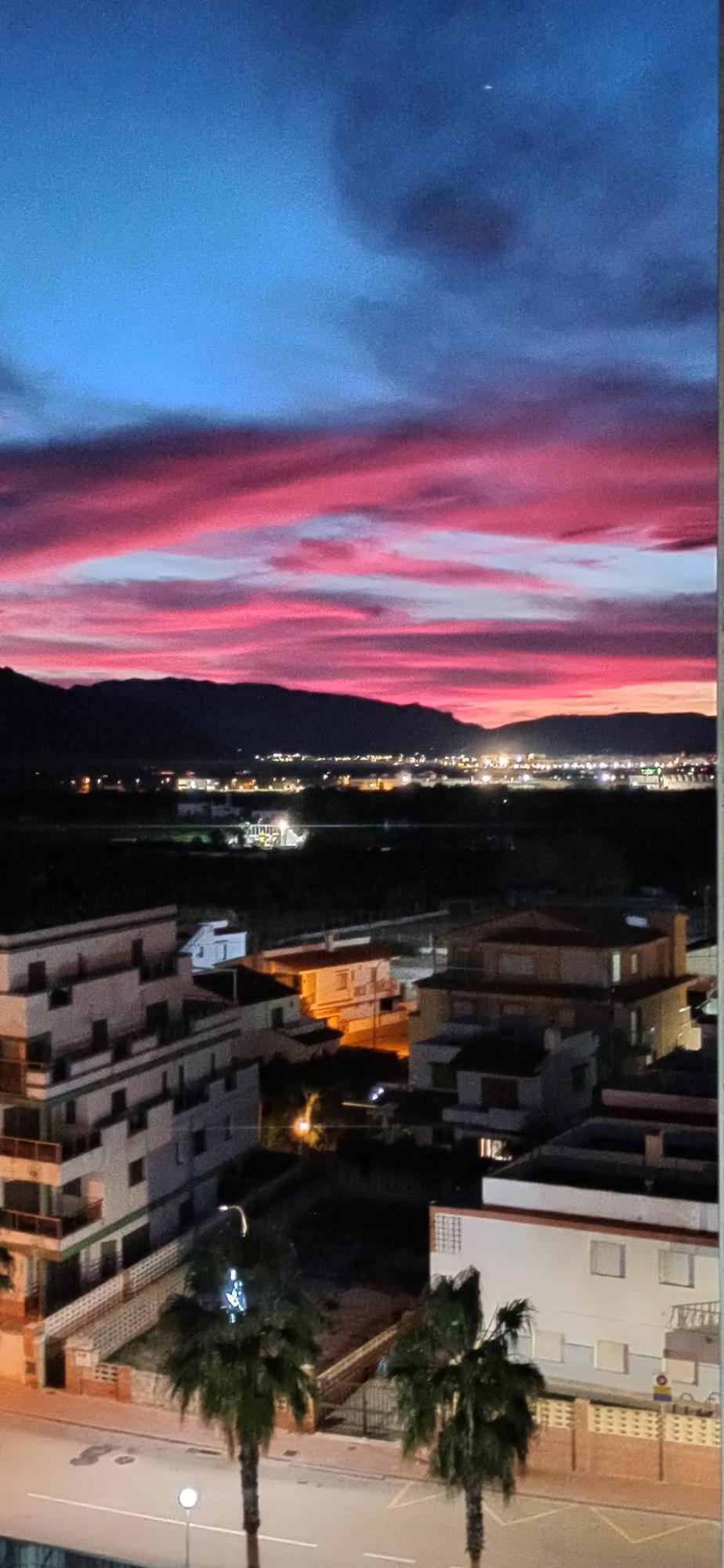 Sunset At Front - En La Playa Piso Privado